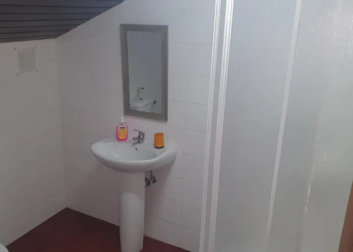 Vitorino De Nemesio Gasthof *