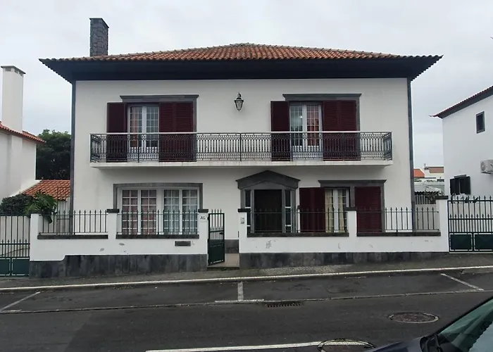 Vitorino De Nemesio * Ponta Delgada