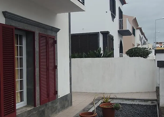 Gasthof Vitorino De Nemesio *